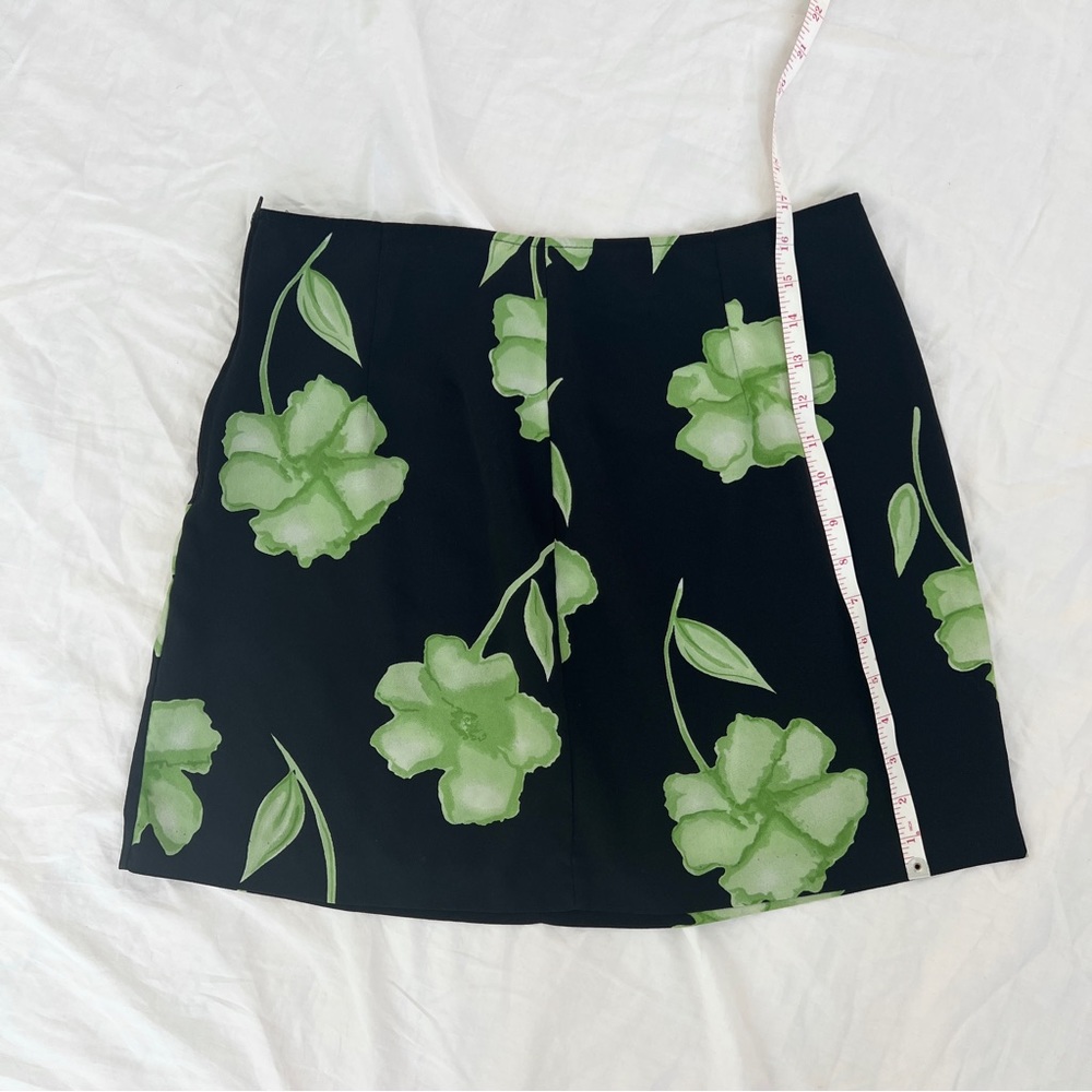 Vintage black and green floral mini skirt - Picture 7 of 7